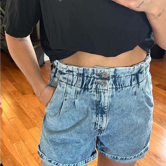 Dynamite Jean shorts - Picture 2 of 3